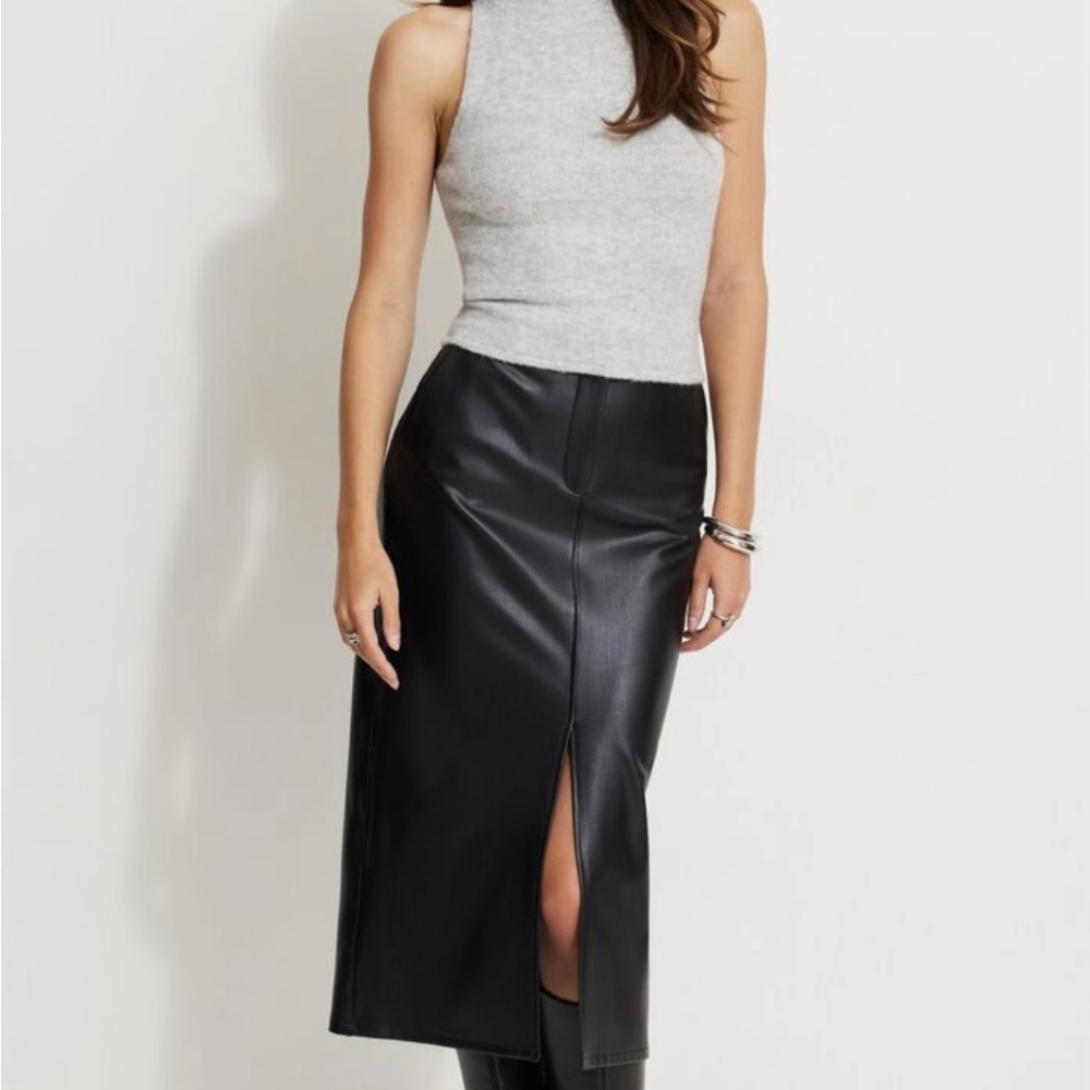Dynamite Black Midi Skirt